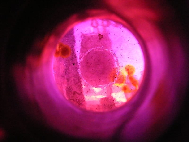Vase  Verre Violet ancien — vue 2