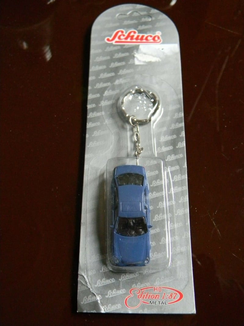 Schuco Mercedes Classe C Porte Clé HO 1:87 Edition Métal sous Blister