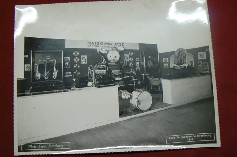 "Photographie Maison du Jazz Joseph Haar Foire Européenne Strasbourg 1948"