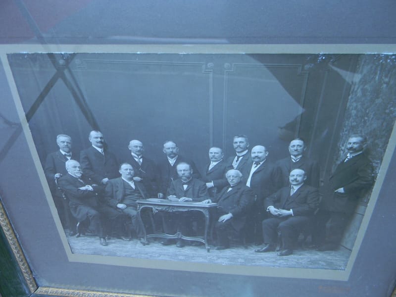 Photographie Maire de Metz et Adjoints Annexion  L Hermestroff — vue 2