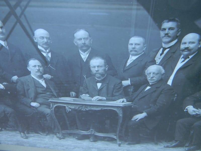 Photographie Maire de Metz et Adjoints Annexion  L Hermestroff — vue 3