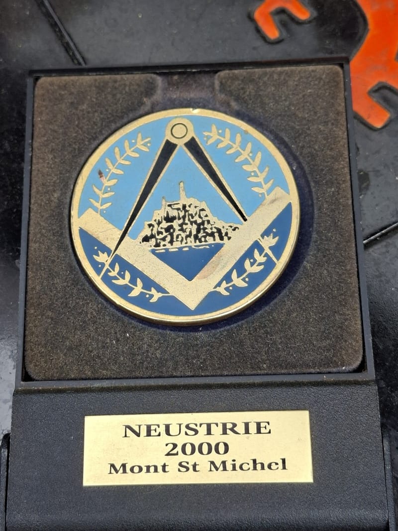 Médaille Franc Maçon Neustrie 2000 Mont Saint Michel