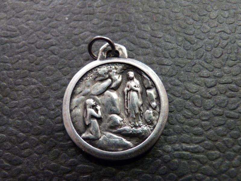 Marie Lourdes Médaille Aluminium Centenaire apparition de Marie Lourdes