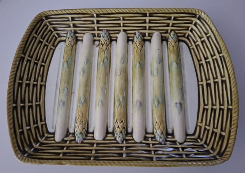 Sarreguemines Majolique Plat Asperges 4951