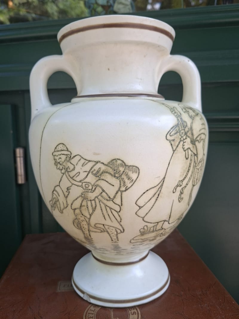 Céramique Vase Moines Pêcheurs Signé