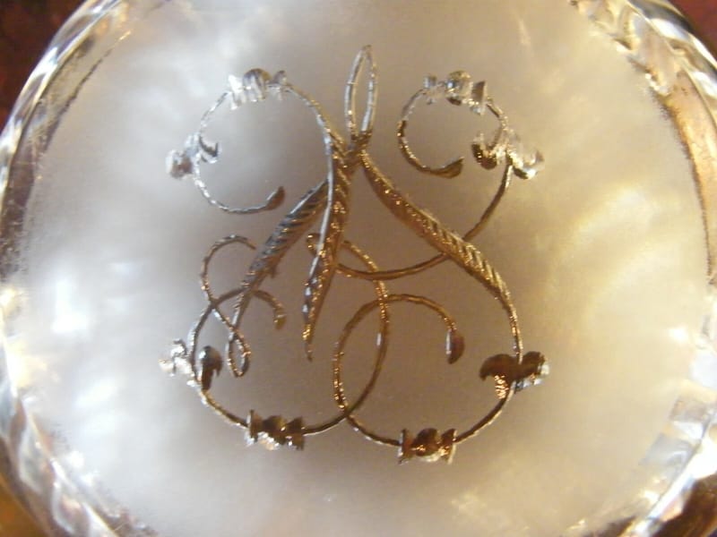 Cristal Taillé Boule Presse papier Monogrammé Ancien — view 4 of 4