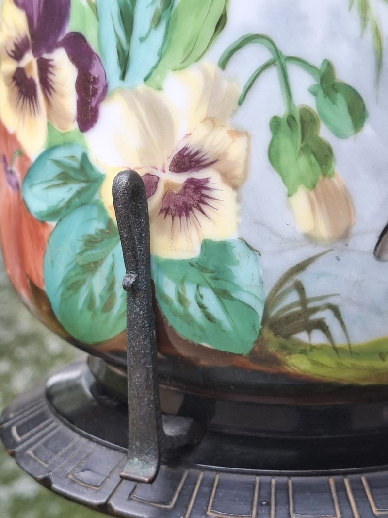 Paire Cache Pots Porcelaine Peinte XIX ème siècle Oiseaux Bois Bronze — vue 14