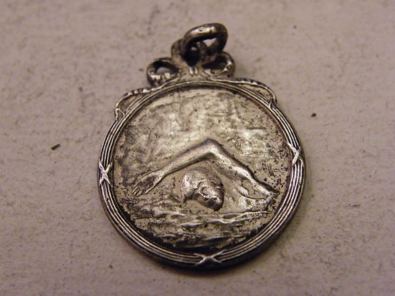"Médaille Argent Critérium d'Athlète Parfait 1923 UAB Nage 1er"