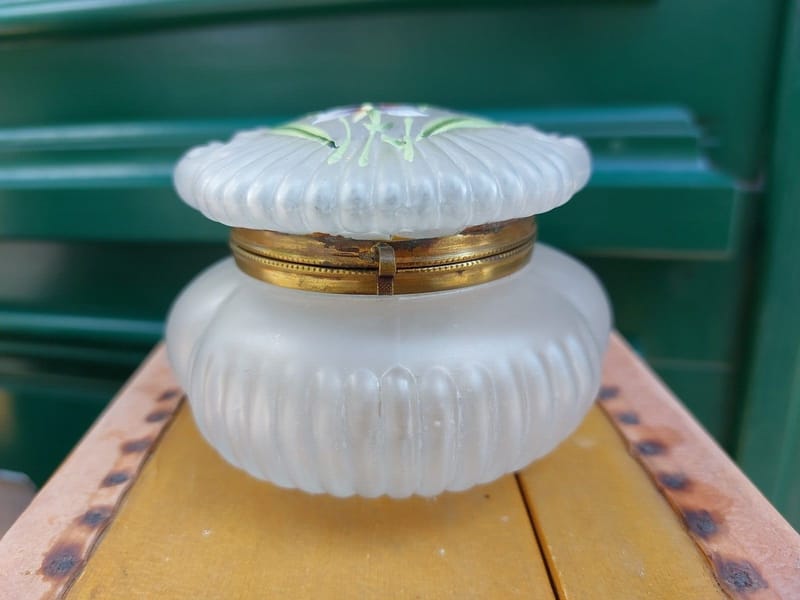Art Nouveau Boite Verre émaillé polylobée Jugendstil — vue 4