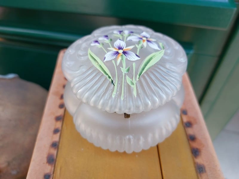 Art Nouveau Boite Verre émaillé polylobée Jugendstil