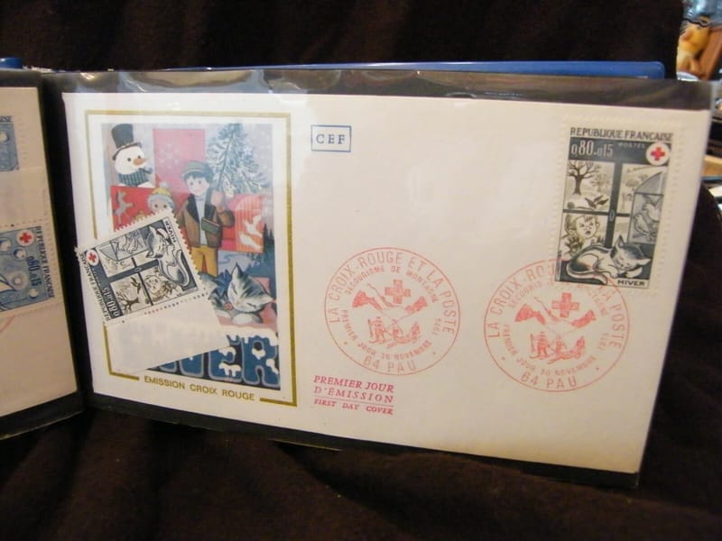 "Enveloppe 1er jour Croix Rouge Hiver 1975 + 1 timbre non oblitéré"