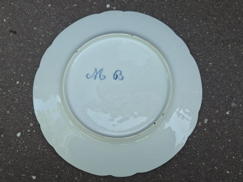 Assiette Porcelaine Paris XIX ème siècle Oiseaux Guêpes Scarabées Signée MB — vue 9