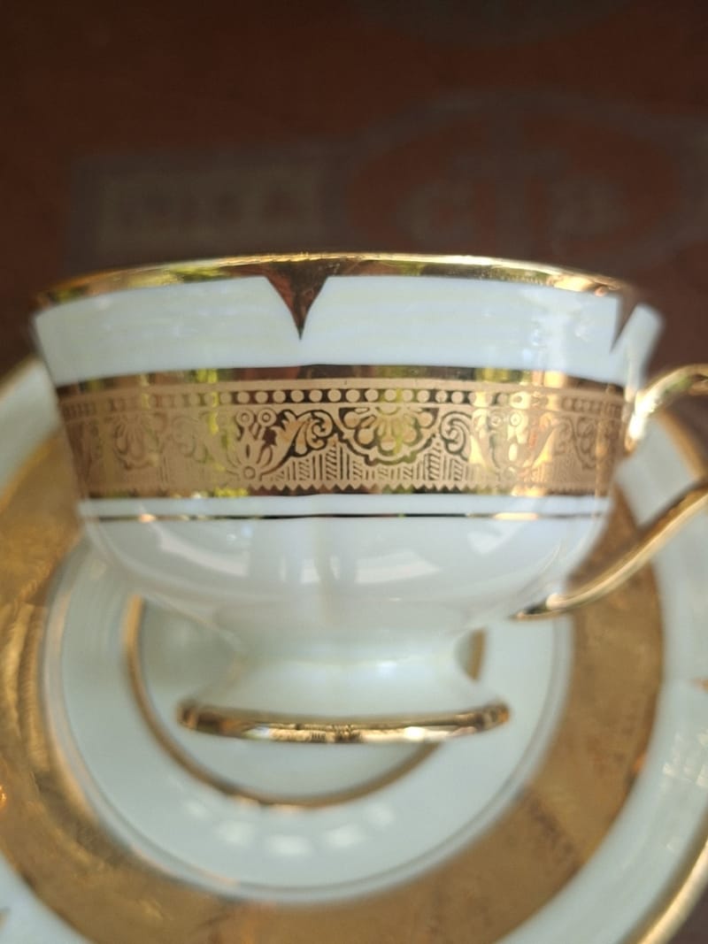Limoges Tasse Moka Dorures Legle — vue 3