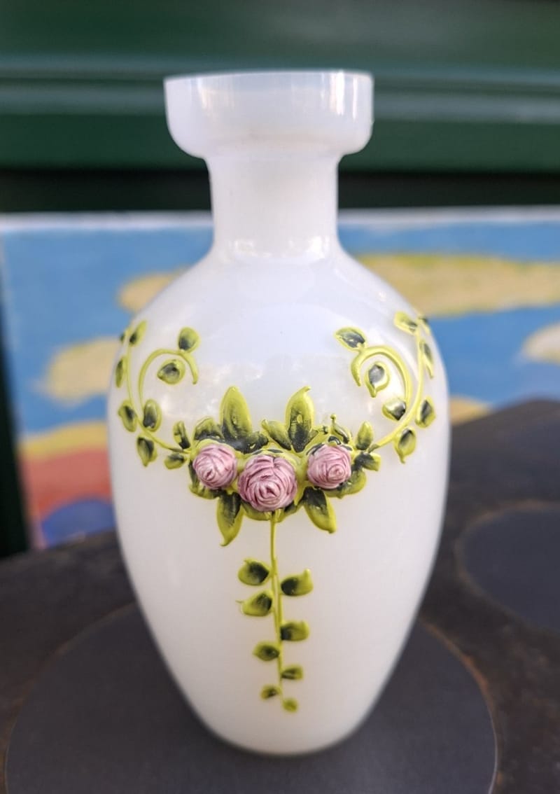Vase Opaline émaillée 1900