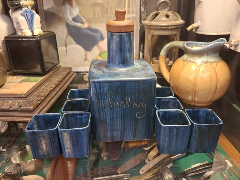 Céramique Service Whisky Signé François