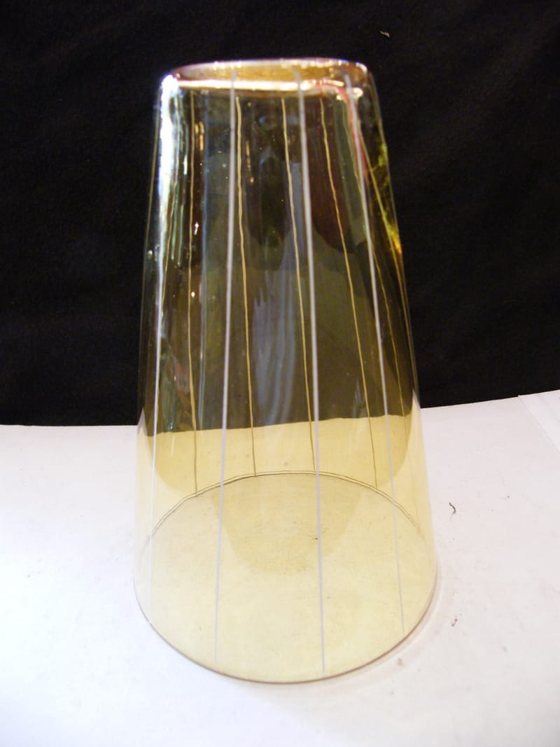 Tulipe Verre années 50 60 Verte Olive