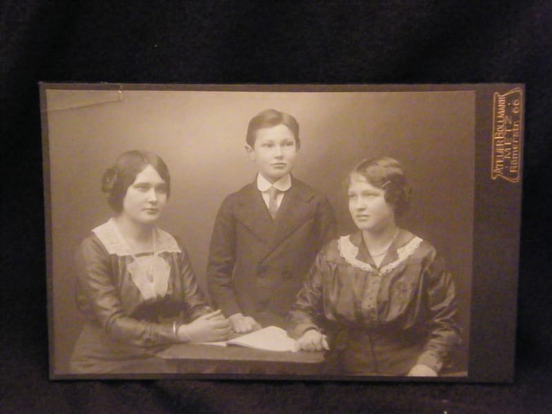 "Photographie Famille Atelier Bollmann Metz XIX ème Siècle"