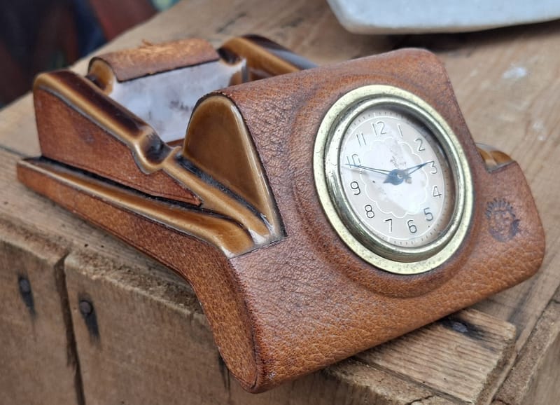 Cendrier Horloge Art Déco Céramique Cuir Signé GF