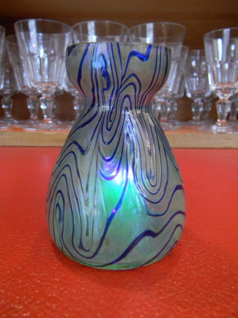 Ouraline Fritz Heckert Vase Verre  Circa 1902 uranglass Art Nouveau