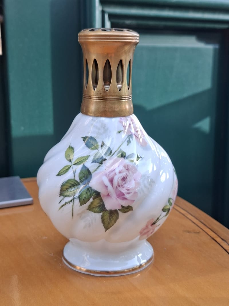 Lampe Berger Porcelaine Paris Décor de Roses