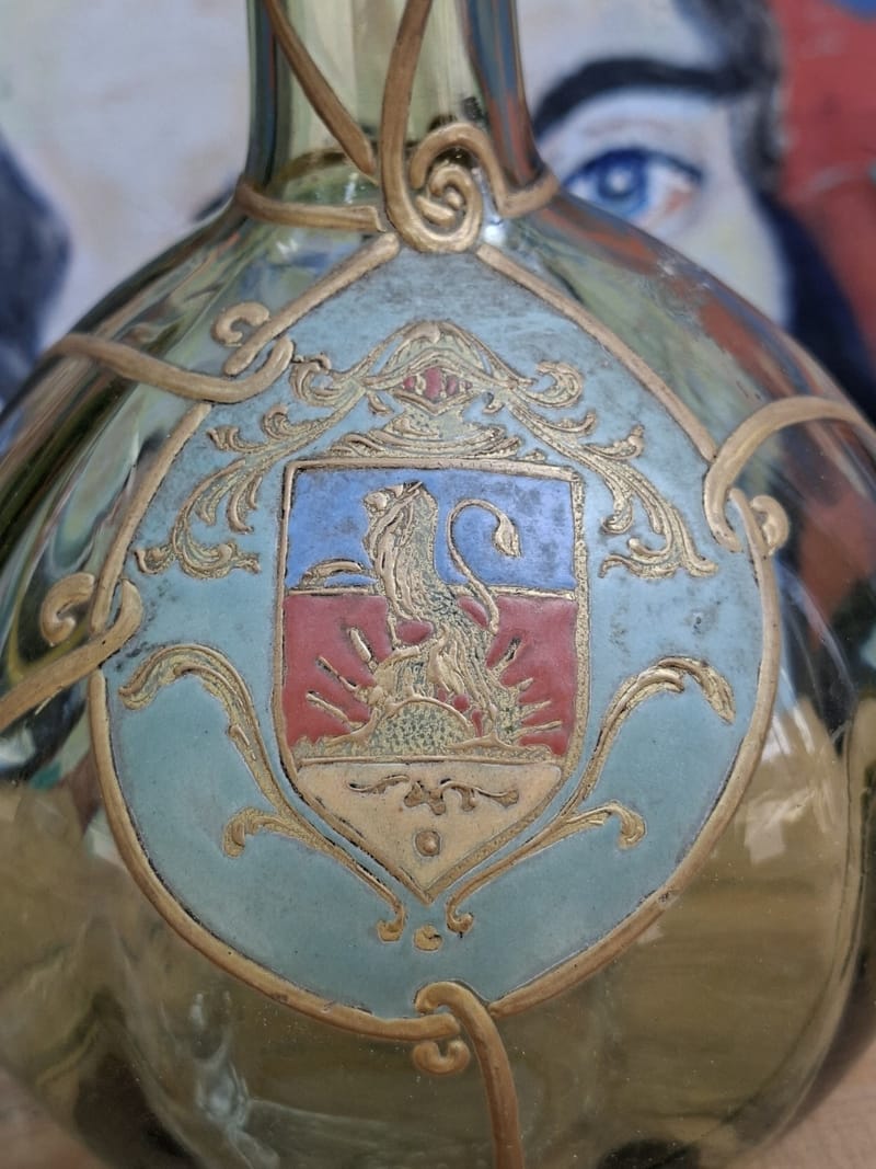 Carafe Verre Blason émaillé Lion debout ancienne — vue 2