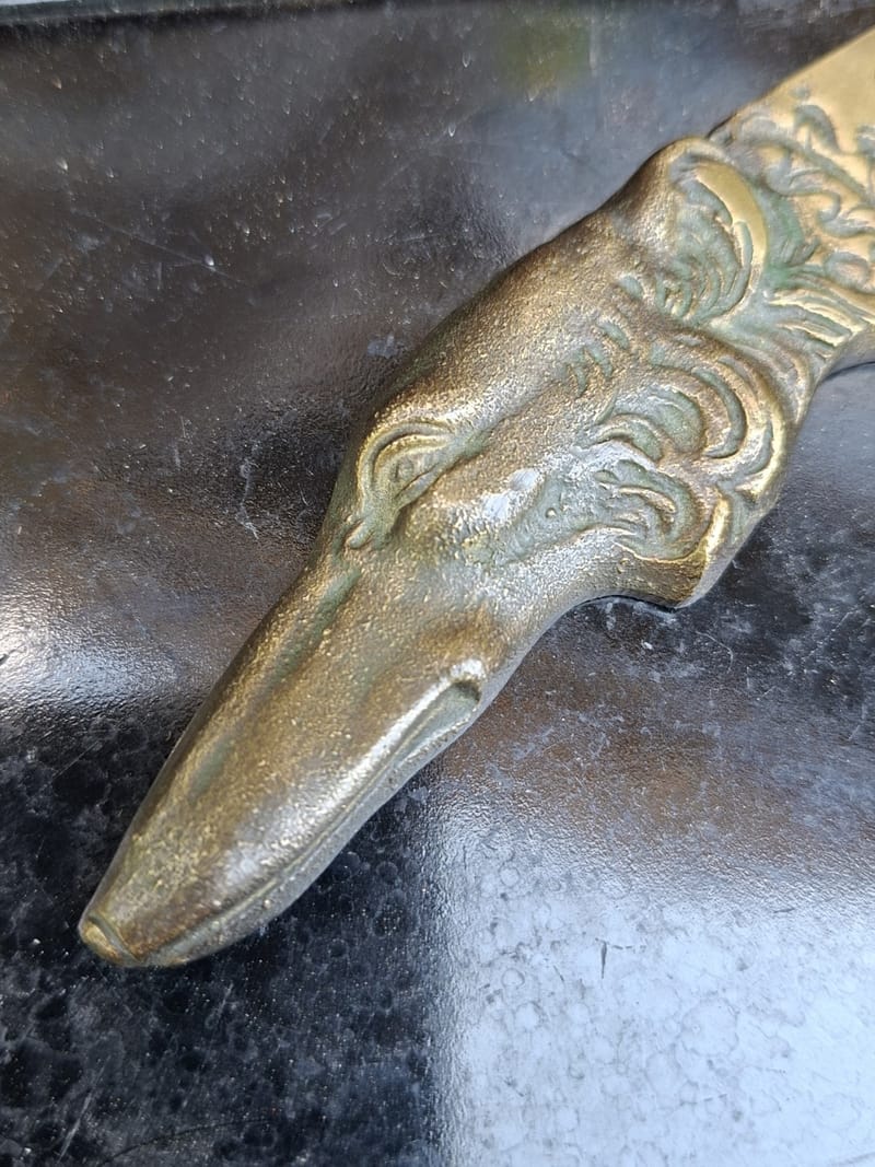 Ouvre Lettre Bronze Chien Darz Bor — vue 2