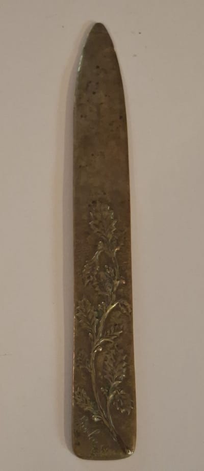 Ouvre Lettre Bronze Signé Roche G Décor Houx Art Nouveau Jugendstil