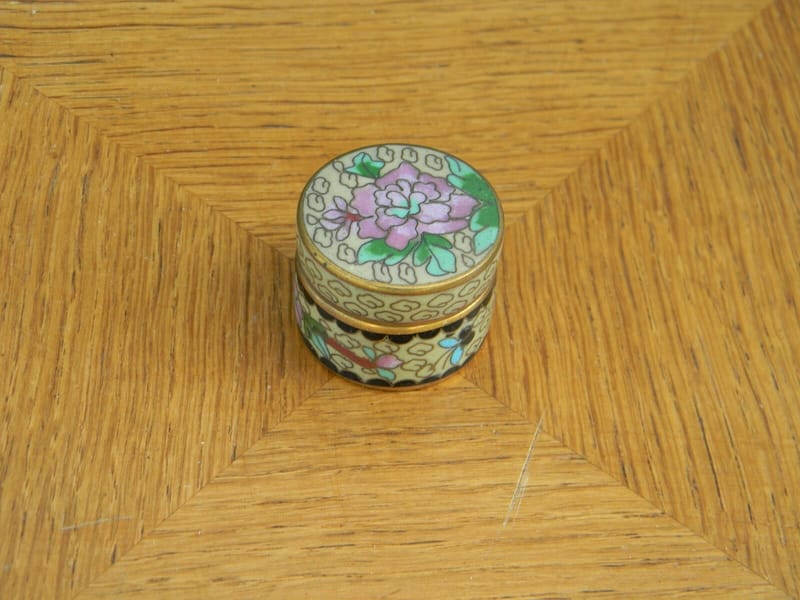 Boite Ronde Pilulier émaux Cloisonnés Ancienne 3,3 cm