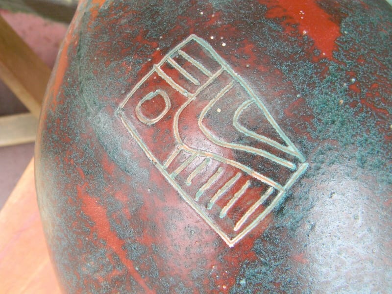 Jean Austruy Céramique Vase Africaniste Scarifié 1958 France Signé — view 9 of 10
