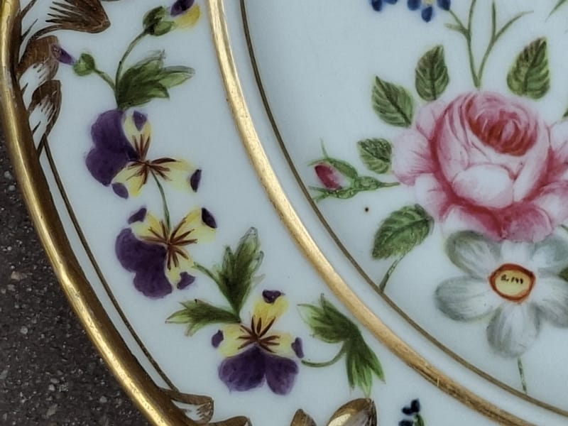 Assiette Porcelaine Paris XIX ème siècle Fleurs Peintes Signée MB — vue 6