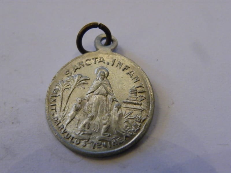 Sainte Infante Médaille Pendentif Aluminium ancienne — vue 2