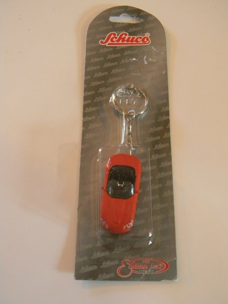 Schuco Porsche 911 Cabriolet Porte Clé HO 1:87 Edition Métal sous Blister