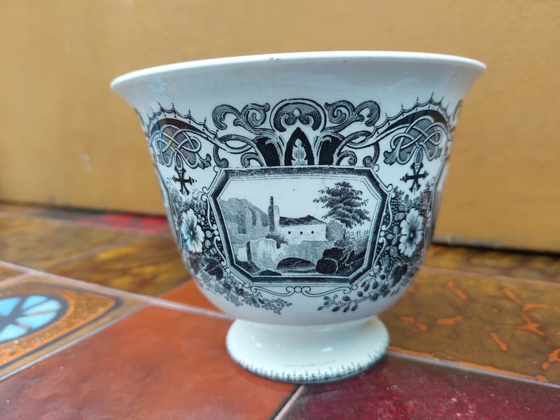 Sarreguemines Tasses Chocolat U & Cie Epoque Napoléon III — vue 8