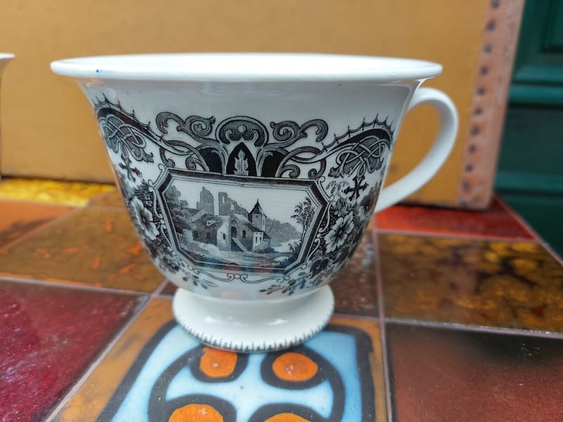 Sarreguemines Tasses Chocolat U & Cie Epoque Napoléon III — vue 6
