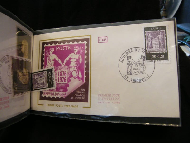 "Enveloppe 1er jour Journée du Timbre 1976 + timbre non oblitéré"
