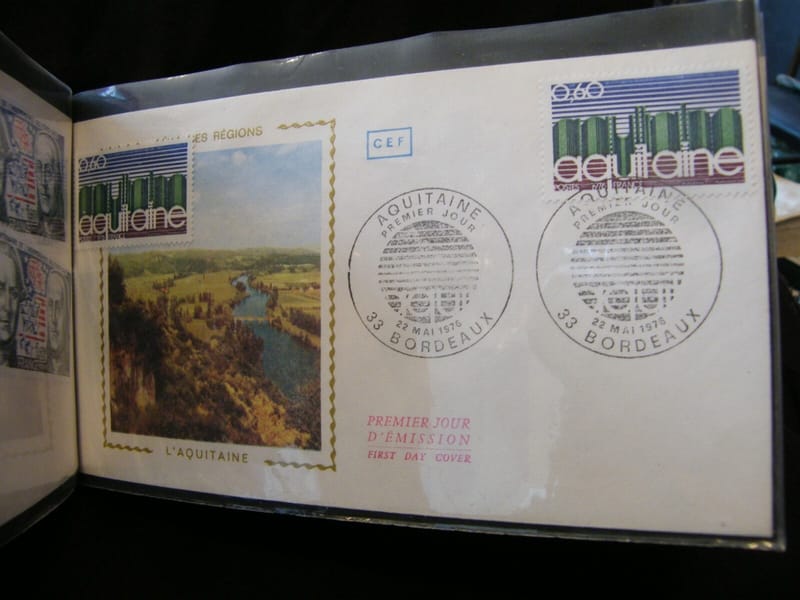 "Enveloppe 1er jour Aquitaine 1976 + 1 Timbre non oblitéré"