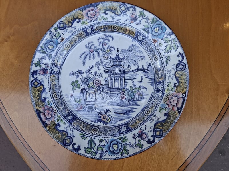 Creil Montereau Plat Japonisante XIX ème siècle