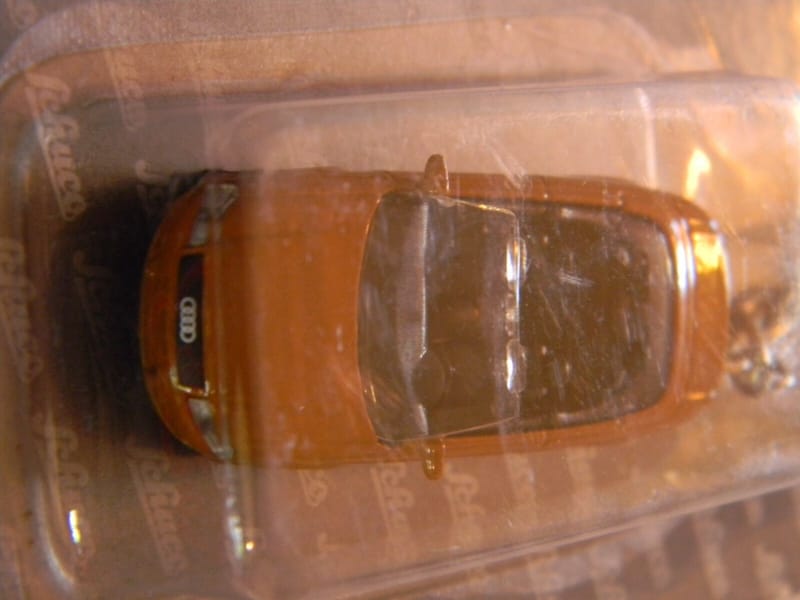 Schuco Audi A4 Cabriolet Porte Clé HO 1:87 Edition Métal sous Blister — view 3 of 3