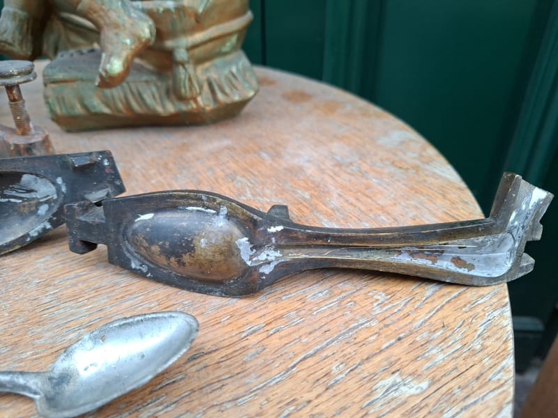 Moule Bronze Cuillère Café Ancien — vue 4