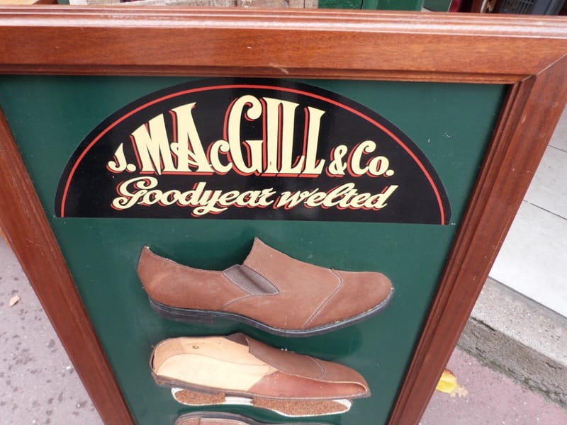Chaussures Mac Gill & Co Goodyear Welted N°2 Panneau publicitaire — vue 2