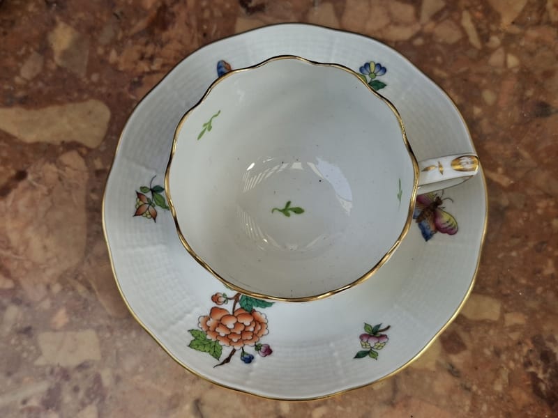 Herend Hungary Tasse Décor Papillons — vue 2