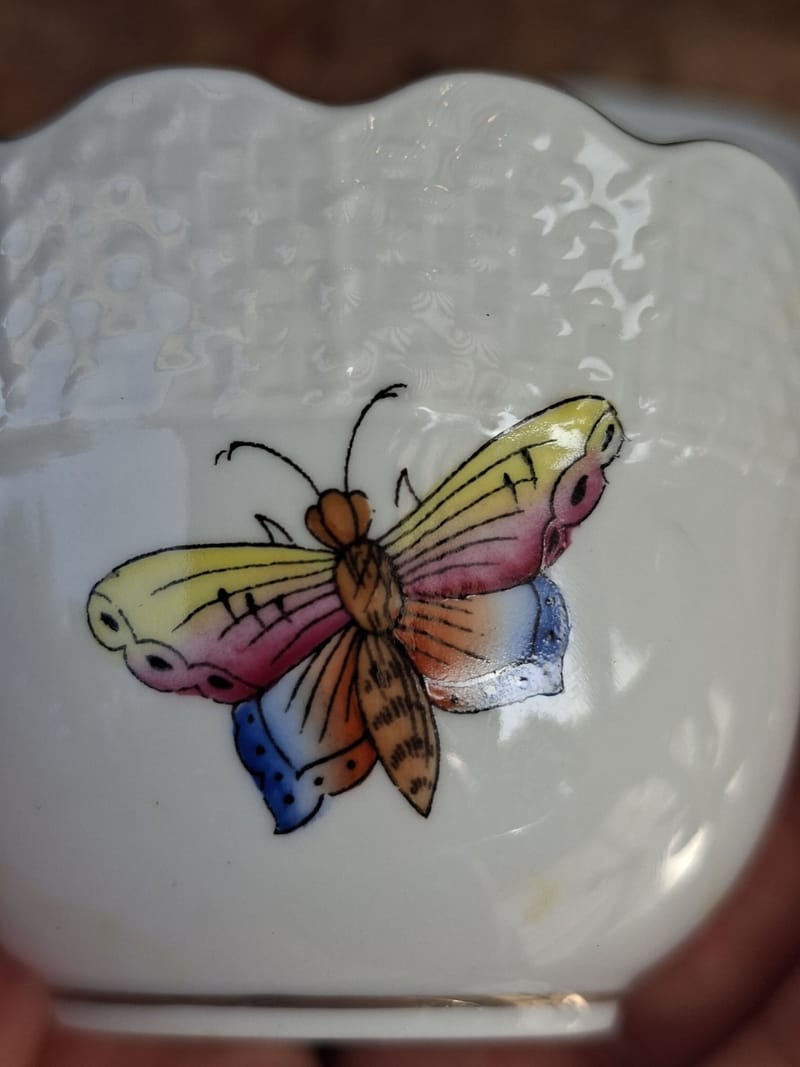 Herend Hungary Tasse Décor Papillons — vue 4