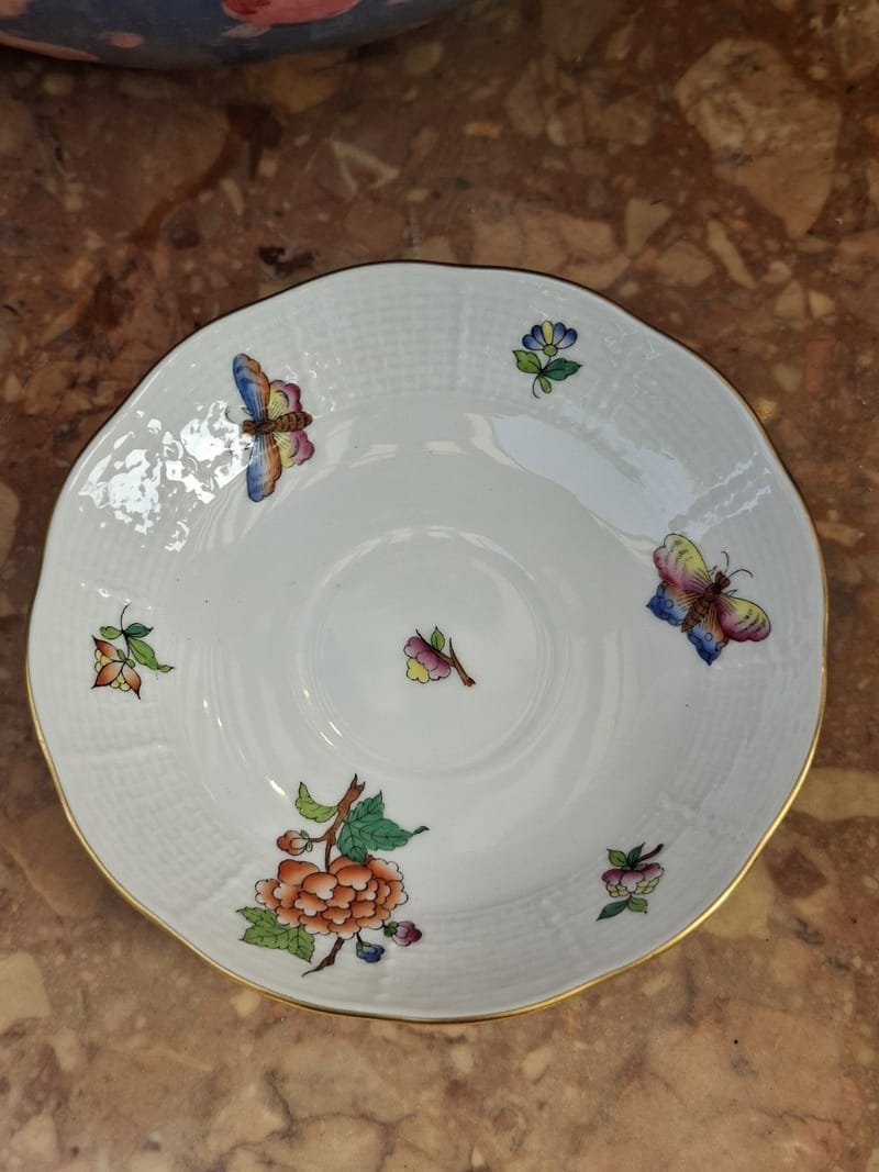 Herend Hungary Tasse Décor Papillons — vue 3